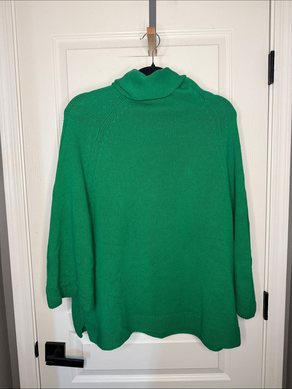Theory Emerald Cashmere Blend Green Turtleneck Sweater